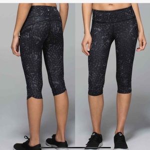 Lululemon Star Crushed Top Speed Crop Wunder Under Legging Black Coal 6 perfect